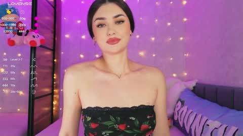 Sandy online show from June 2026 11:52:01 PM