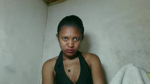 Snapshot of sanelie09 chatting on January 2026 04:37:02 AM sanelie09 online show from January 2026 04:37:02 AM