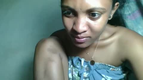 Snapshot of sanelie09 chatting on January 2026 07:27:02 PM sanelie09 online show from January 2026 07:27:02 PM