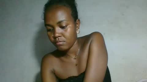 Snapshot of sanelie09 chatting on March 2026 11:45:02 AM sanelie09 online show from March 2026 11:45:02 AM