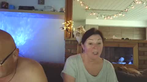 Snapshot of sanroom chatting on November 2025 01:40:01 PM sanroom online show from November 2025 01:40:01 PM