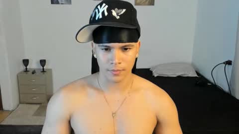 Snapshot of sant_wahlberg chatting on June 2026 02:53:01 AM Sant online show from June 2026 02:53:01 AM