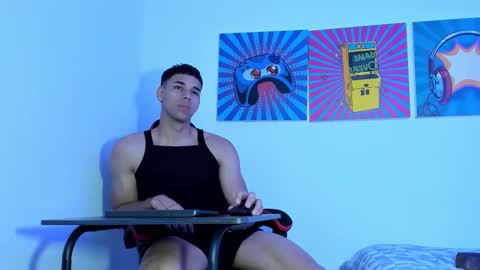 Snapshot of santana_maximo chatting on February 2026 12:45:01 PM Maximo Santana online show from February 2026 12:45:01 PM