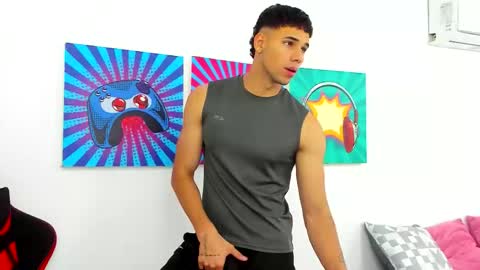 Maximo Santana online show from March 2026 01:50:01 PM