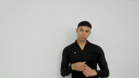 Snapshot of santana_maximo chatting on May 2026 03:05:01 PM Maximo Santana online show from May 2026 03:05:01 PM