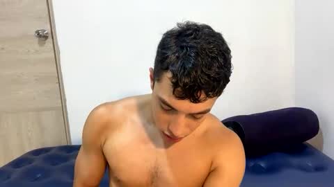 santi36rt online show from April 2026 10:51:02 PM