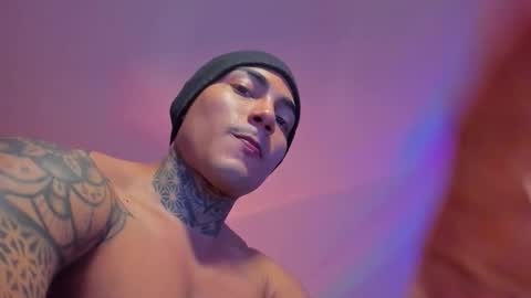 Santi Ferrer online show from December 2025 01:57:02 AM