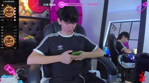 Snapshot of santi_delacruz chatting on January 2025 04:22:02 PM santi online show from January 2025 04:22:02 PM