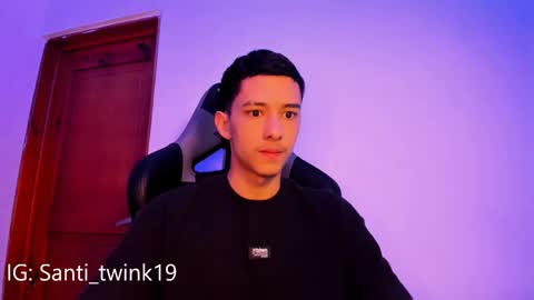 santi_twink19 online show from February 2025 11:51:01 AM