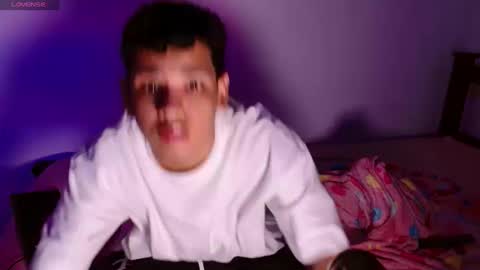 santi online show from March 2026 10:57:01 PM