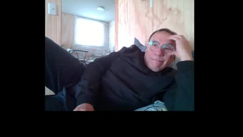 santiago_n online show from June 2026 04:26:02 PM