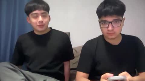 Santiago18 online show from October 2025 06:54:02 AM