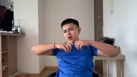 santiagomg_ online show from July 2026 07:50:01 PM