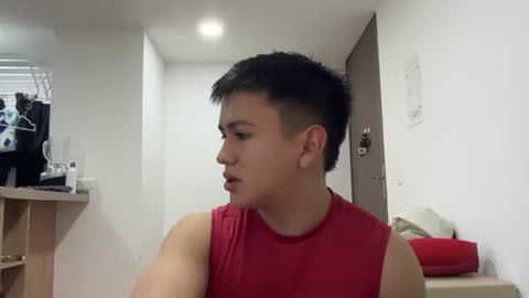 santiagomg_ online show from July 2026 10:51:02 PM