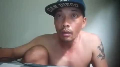 Snapshot of santichai561323 chatting on November 2025 04:17:02 AM santichai561323 online show from November 2025 04:17:02 AM