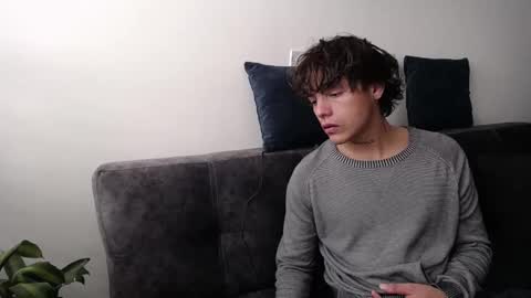 Santii online show from January 2025 04:06:01 PM