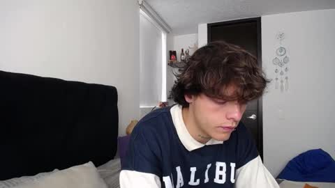 Santii online show from February 2025 07:21:01 PM