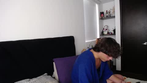 Santii online show from February 2025 09:14:01 PM