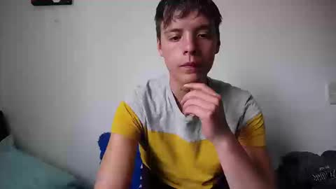 Santii online show from September 2025 04:40:01 PM