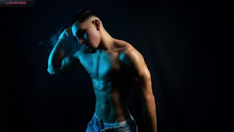 Santiago Seans online show from April 2026 02:03:01 PM