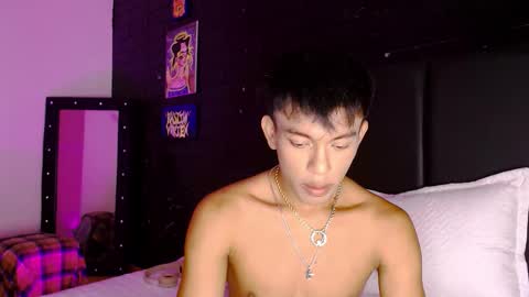 Snapshot of santinaugthy chatting on January 2026 01:41:01 AM santi online show from January 2026 01:41:01 AM