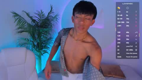 Santii online show from October 2025 11:15:02 PM