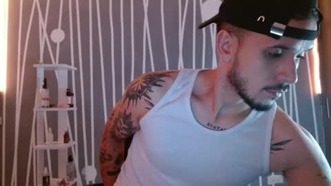 Santy Torres online show from February 2025 03:32:01 AM