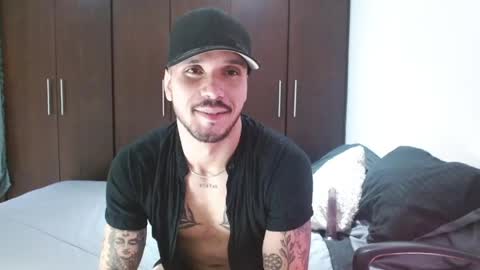 Snapshot of santti_torres chatting on May 2026 04:21:02 AM Santy Torres online show from May 2026 04:21:02 AM