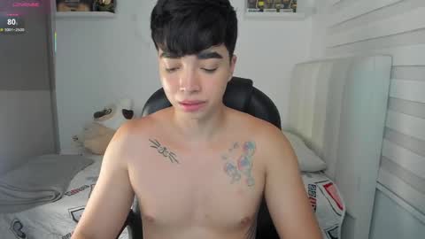 Mr. Santiago online show from May 2026 02:02:02 PM