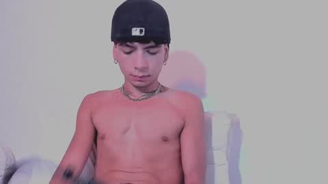 santy online show from February 2026 09:53:01 PM