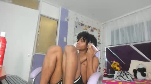 Snapshot of santy_bigcock_01 chatting on November 2025 03:28:01 AM santy online show from November 2025 03:28:01 AM