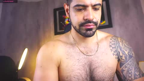 santiago online show from April 2026 09:55:01 AM