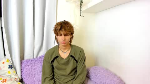 kitty online show from February 2025 04:37:02 AM