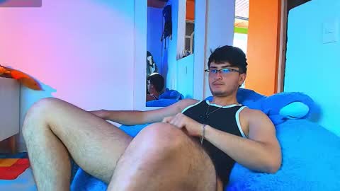 Santyago online show from February 2026 07:10:02 PM