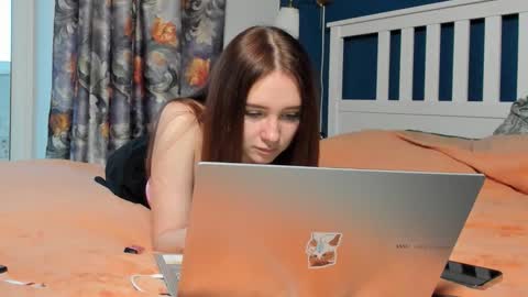 Snapshot of santythousand chatting on December 2025 11:39:02 AM santythousand online show from December 2025 11:39:02 AM