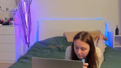 Snapshot of santythousand chatting on February 2026 10:35:02 PM santythousand online show from February 2026 10:35:02 PM