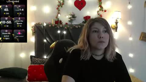 sanyaseraphine0 online show from May 2026 07:55:01 PM