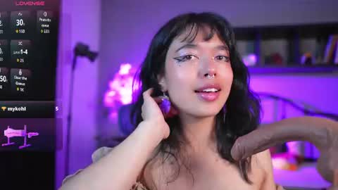 saphyralux online show from July 2026 09:03:02 PM