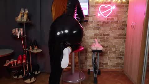 sara  foxy online show from July 2026 02:58:02 AM
