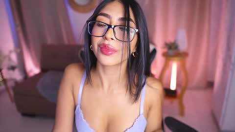 Sara  online show from January 2025 12:27:02 PM