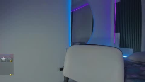 sara allenx online show from October 2025 02:05:02 PM