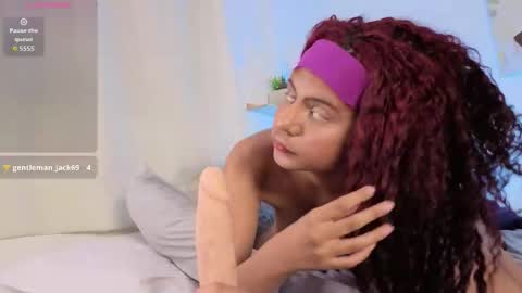 Sara online show from February 2026 11:36:01 PM