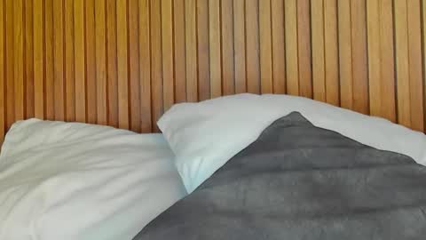 Sara online show from February 2025 10:30:01 PM