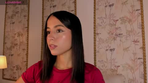 Sara online show from May 2026 07:22:02 PM