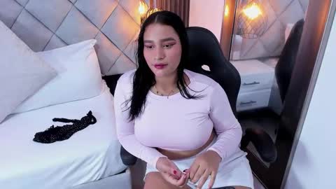 Snapshot of sara_channel_ chatting on February 2026 10:20:02 AM SARA online show from February 2026 10:20:02 AM