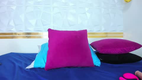 Sara Collins online show from January 2025 12:42:01 PM