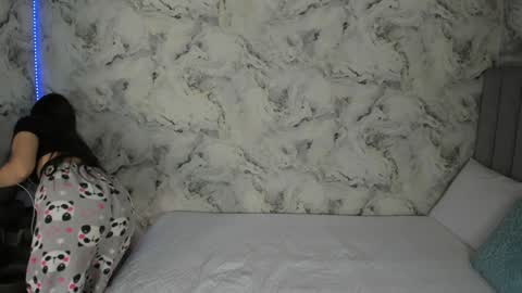 Snapshot of sara_fernandezz chatting on January 2025 02:02:02 PM sara online show from January 2025 02:02:02 PM