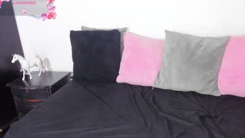 Snapshot of sara_gonz chatting on September 2025 10:09:01 PM sara gonzalez online show from September 2025 10:09:01 PM