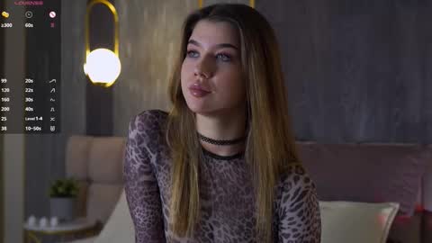 Sara online show from November 2025 04:51:01 PM