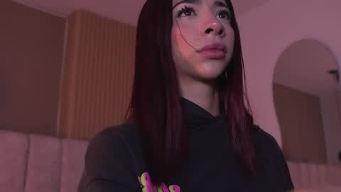 sara_lopee1 online show from May 2026 11:52:02 AM